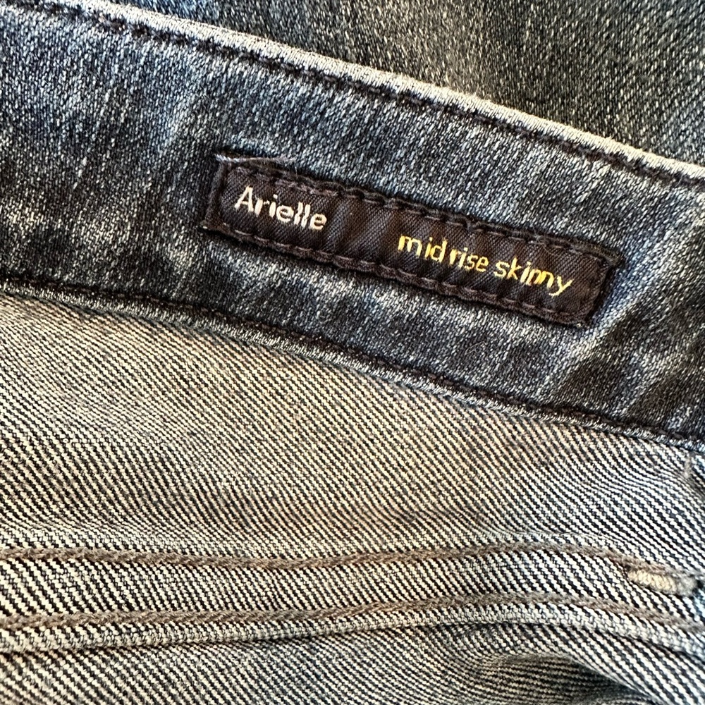 Citizens Of Humanity Arielle Mid Rise Skinny Jeans - Picture 8 of 8
